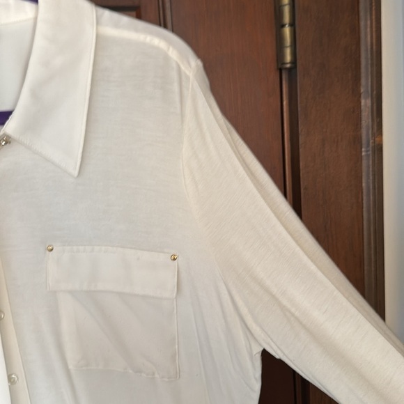 White House Black Market White Button Down Blouse - Picture 3 of 10
